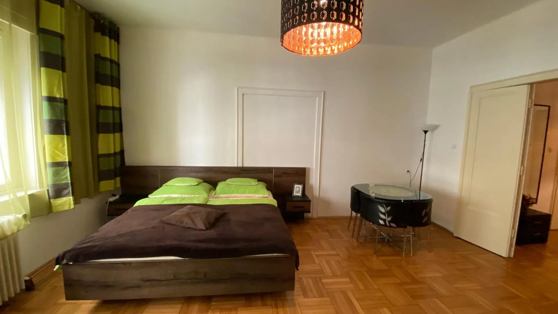 בודפשט Holiday Apartments & Rooms Next Danube Promenade 0*,  הונגריה